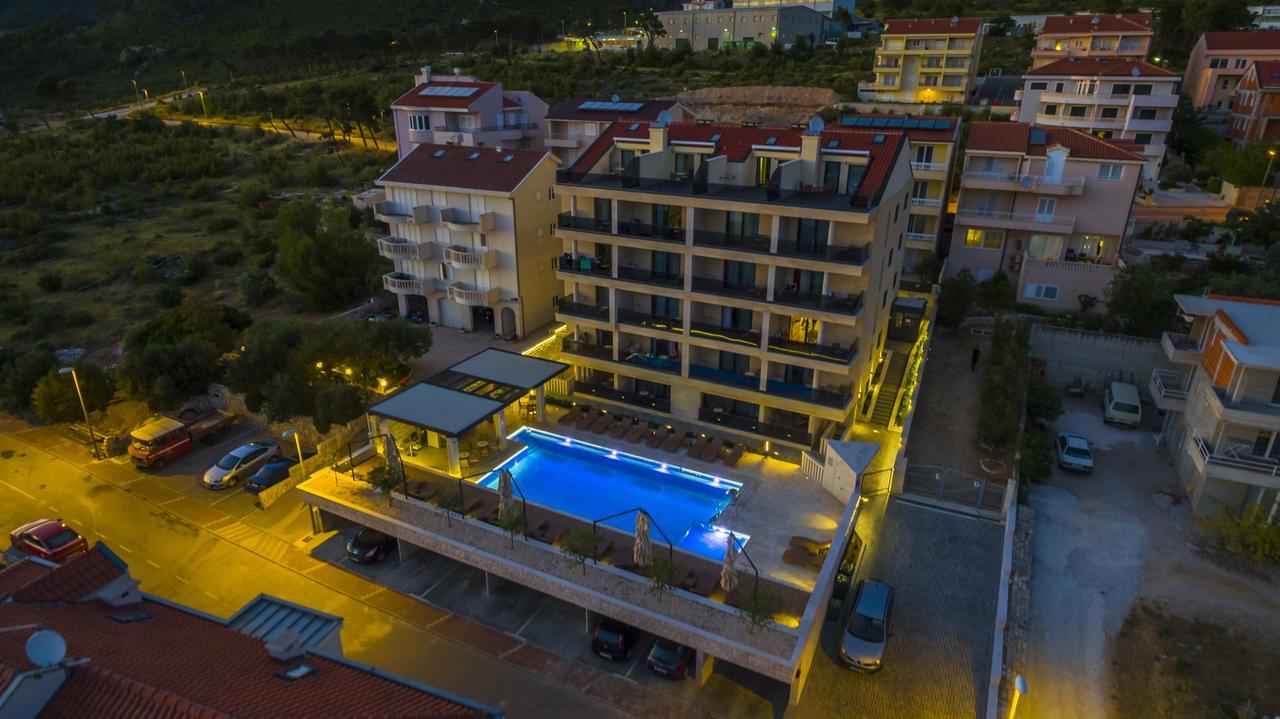 Luxury Aparthotel Makarska Exterior foto